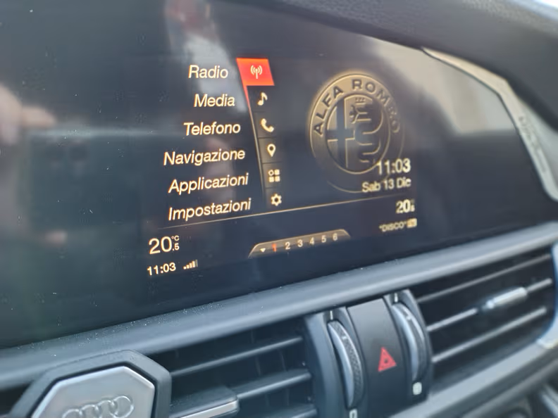 Alfa Romeo Giulia - 43