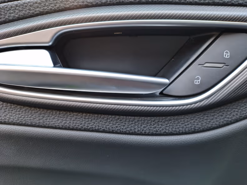 Alfa Romeo Giulia - 33