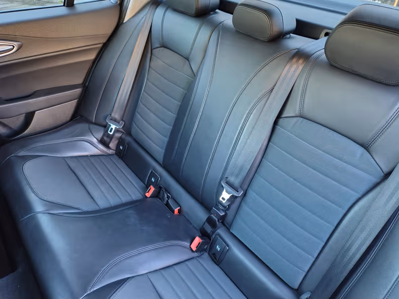 Alfa Romeo Giulia - 23