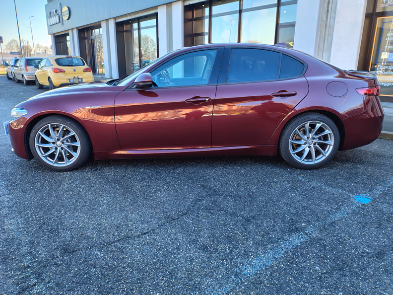 Alfa Romeo Giulia - 7