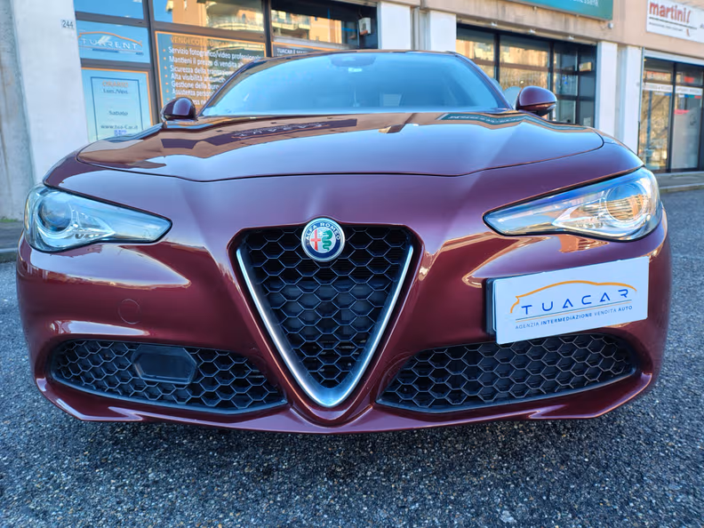 Alfa Romeo Giulia - 2