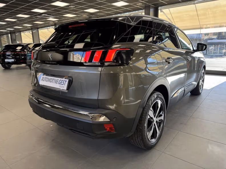 Peugeot 3008 - 4