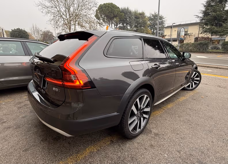 Volvo V90 - 6