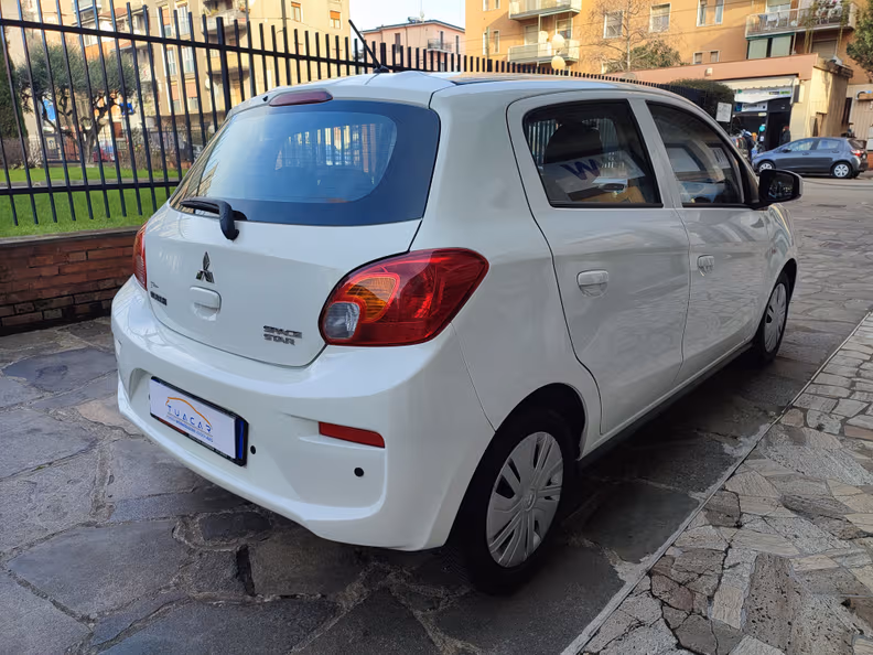 Mitsubishi Space Star - 5