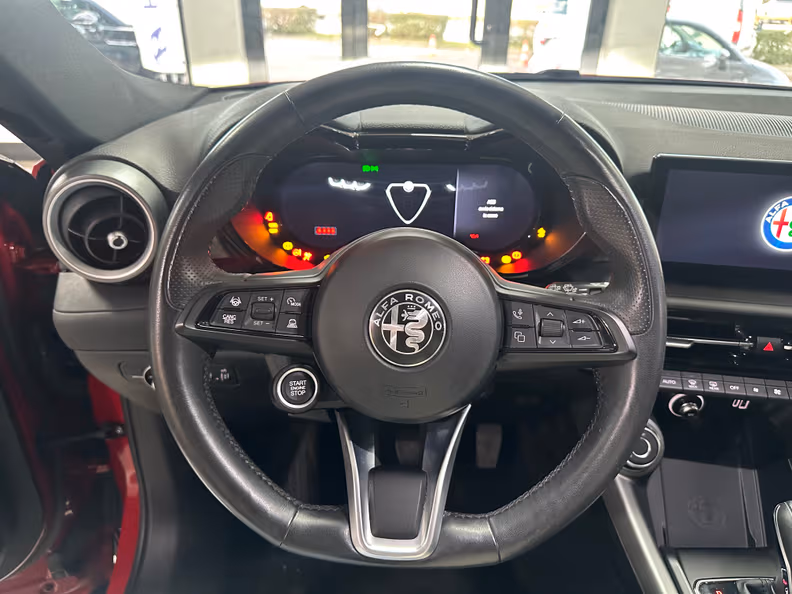 Alfa Romeo Tonale - 11