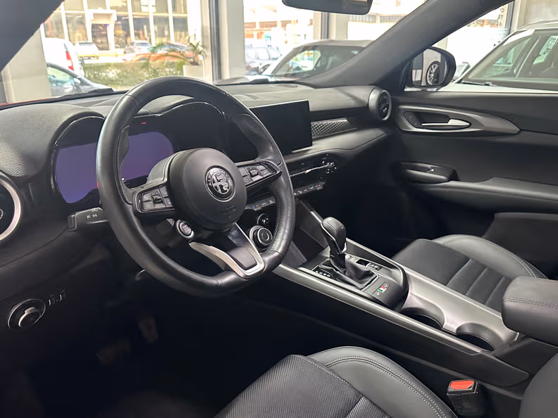 Alfa Romeo Tonale - 12