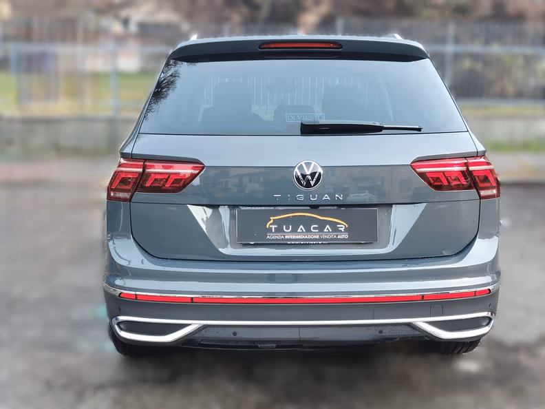 Volkswagen Tiguan - 5