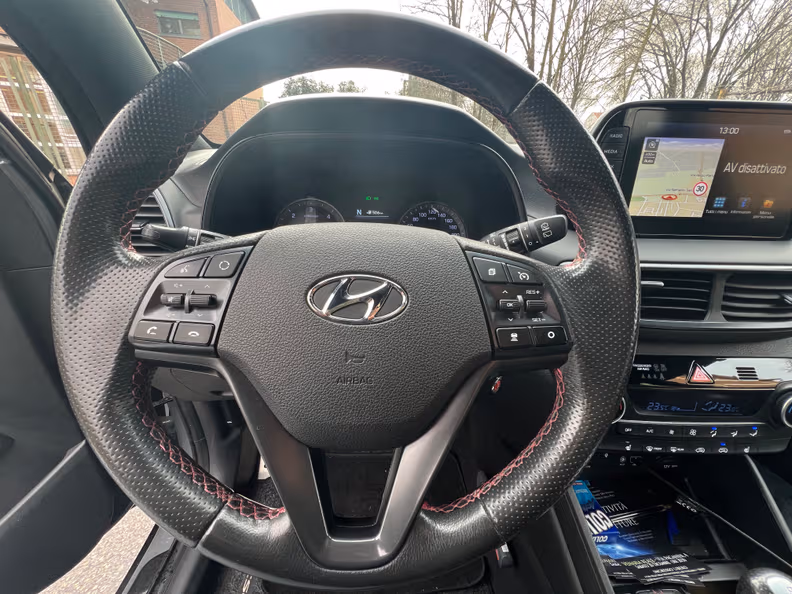 Hyundai Tucson - 10