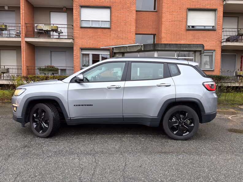 Jeep Compass - 8