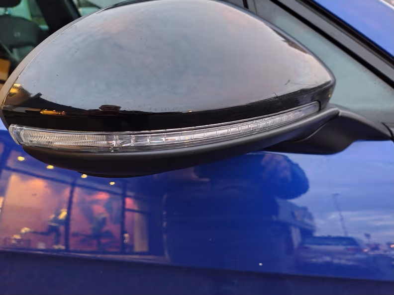 Volkswagen Golf - 39