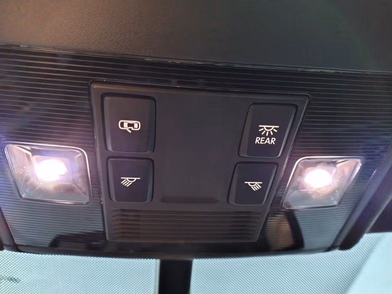 Volkswagen Golf - 17