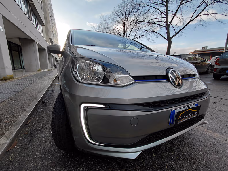 Volkswagen UP! - 27