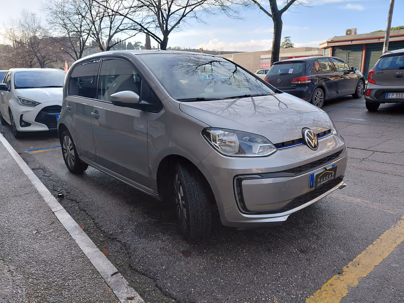 Volkswagen UP! - 3