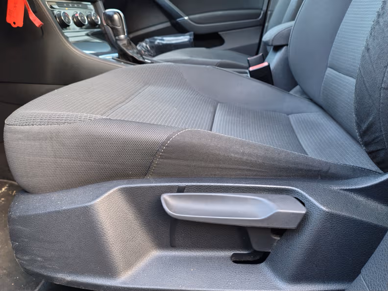 Volkswagen Golf - 31