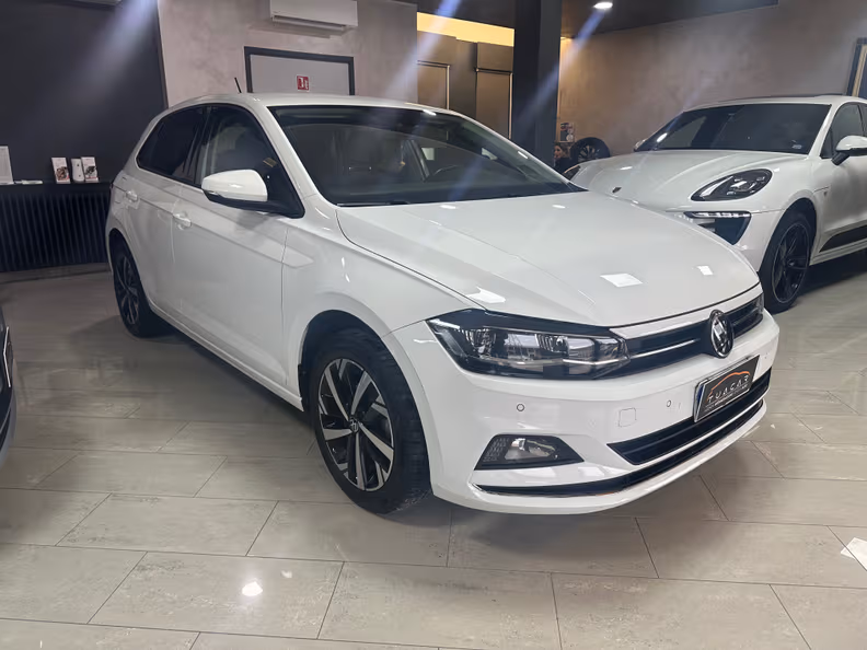Volkswagen Polo - 5