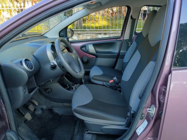 Peugeot 107 - 17